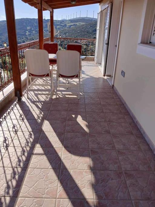Παραθαλασσιο Σπιτι Στην Εξοχη Vila Tsakei Exterior foto