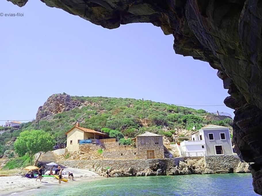 Παραθαλασσιο Σπιτι Στην Εξοχη Vila Tsakei Exterior foto