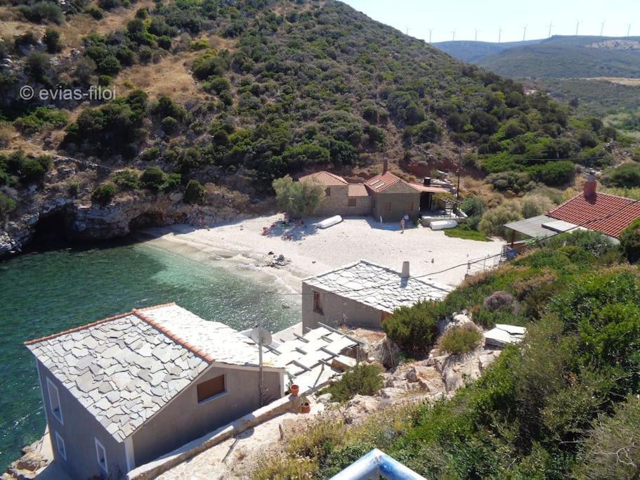 Παραθαλασσιο Σπιτι Στην Εξοχη Vila Tsakei Exterior foto